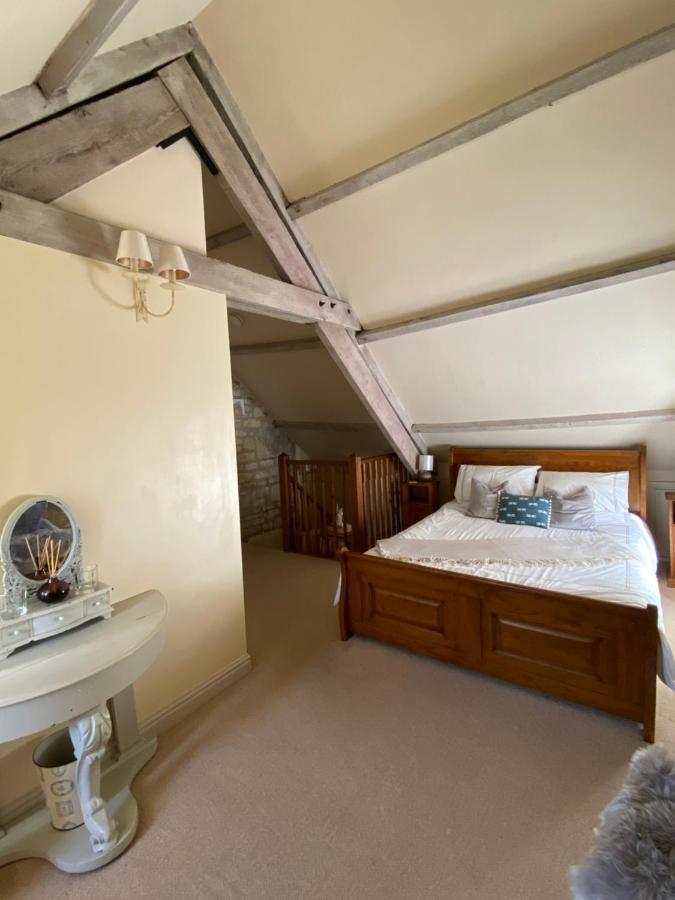 Dove Cottage Bisley  Eksteriør billede