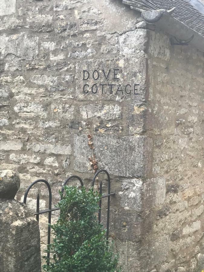 Dove Cottage Bisley  Eksteriør billede