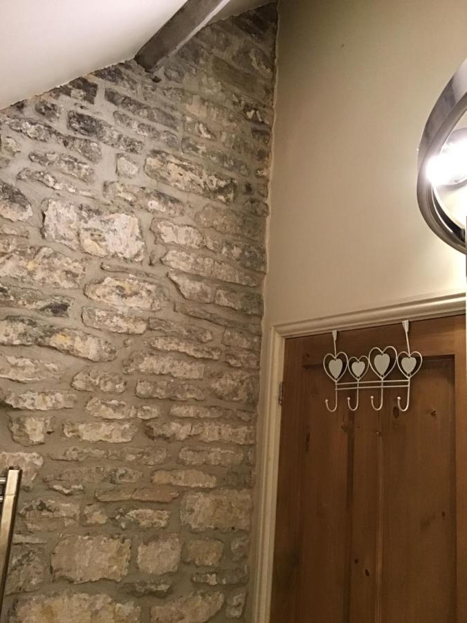 Dove Cottage Bisley  Eksteriør billede